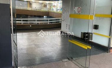 Local Comercial en Arriendo en Avenida Providencia esquina Luis Thayer Ojeda