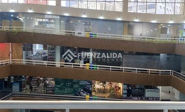 Local Comercial en Arriendo en Avenida Providencia esquina Luis Thayer Ojeda