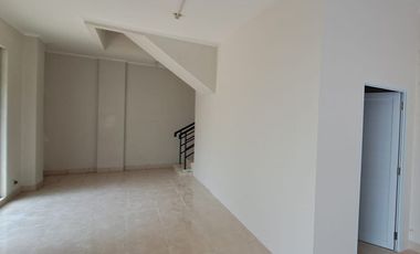 Turun Harga!!!! Ruko  Bagus 4 Lantai Hook City Square Business Kalideres Jakarta Barat