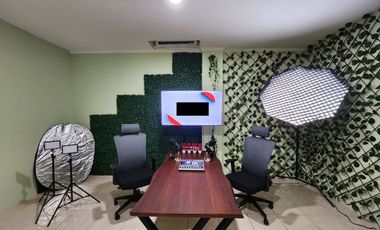 Turun Harga!!!! Ruko  Bagus 4 Lantai Hook City Square Business Kalideres Jakarta Barat