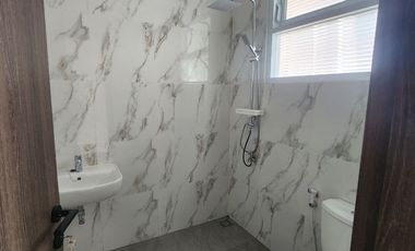 Rumah Bagus Mewah 2Lt 380m² Dekat Pintu Tol Solo