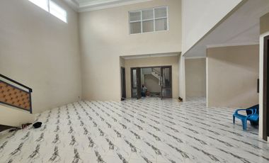 Rumah Bagus Mewah 2Lt 380m² Dekat Pintu Tol Solo