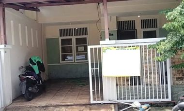 Rumah Hadap Selatan 5 menit ke Plaza Taman Harapan Baru J-36678