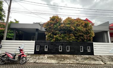 Rumah SHM Luas 15 menit ke Lagoon Avenue Bekasi Dibantu KPR J-32335