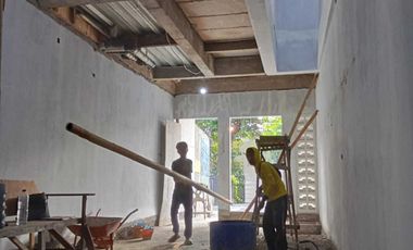 READY RUMAH BARU 2 LANTAI FREE 2 AC DEKET KE TOL JATINEGARA
