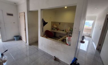 Rumah Tempat Usaha 3,5 Lantai di Gandaria Kramat Pela, Jakarta Selatan