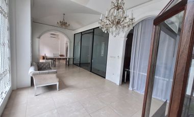 Rumah Tempat Usaha 3,5 Lantai di Gandaria Kramat Pela, Jakarta Selatan