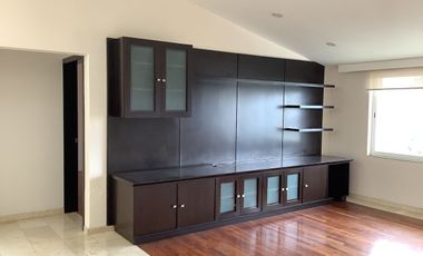 SE VENDE CASA EN CONDOMINIO EN Calle Club de Golf Lomas, Lomas Country Club, Miguel Hidalgo, Huixquilucan, México, 52779, MEX