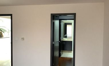 SE VENDE CASA EN CONDOMINIO EN Calle Club de Golf Lomas, Lomas Country Club, Miguel Hidalgo, Huixquilucan, México, 52779, MEX