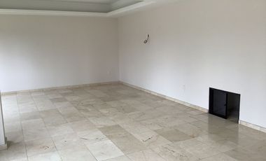 SE VENDE CASA EN CONDOMINIO EN Calle Club de Golf Lomas, Lomas Country Club, Miguel Hidalgo, Huixquilucan, México, 52779, MEX