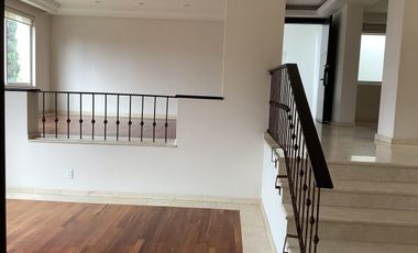 SE VENDE CASA EN CONDOMINIO EN Calle Club de Golf Lomas, Lomas Country Club, Miguel Hidalgo, Huixquilucan, México, 52779, MEX