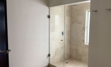 SE VENDE CASA EN CONDOMINIO EN Calle Club de Golf Lomas, Lomas Country Club, Miguel Hidalgo, Huixquilucan, México, 52779, MEX