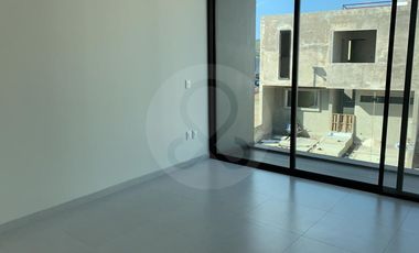 ARGENTA MIRADOR RESIDENCIAL Casa en venta en Fraccinamiento Mirador de San Isidro