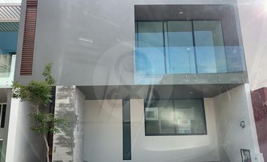 ARGENTA MIRADOR RESIDENCIAL Casa en venta en Fraccinamiento Mirador de San Isidro