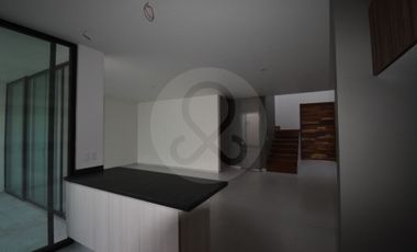 ARGENTA MIRADOR RESIDENCIAL Casa en venta en Fraccinamiento Mirador de San Isidro