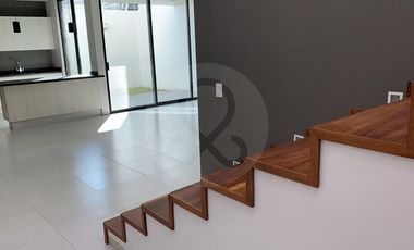 ARGENTA MIRADOR RESIDENCIAL Casa en venta en Fraccinamiento Mirador de San Isidro