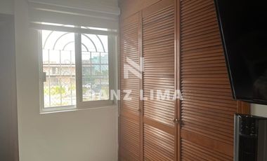 Zona de Oro II: Amplia casa céntrica a un magnífico precio