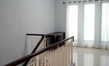 Rumah disewakan di Cipete