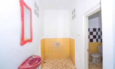 Rumah Hadap Selatan LB 150 Siap KPR dekat Grand Galaxy Park J-34537