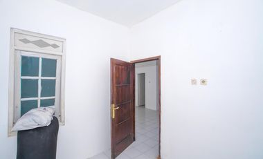 Rumah Hadap Selatan LB 150 Siap KPR dekat Grand Galaxy Park J-34537