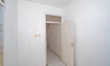 Rumah Hadap Selatan LB 150 Siap KPR dekat Grand Galaxy Park J-34537