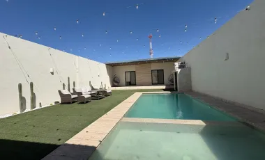 Estrena esta Propiedad completamente equipada con muebles y disfruta de su alberca climatizada