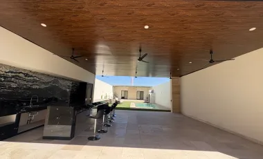 Estrena esta Propiedad completamente equipada con muebles y disfruta de su alberca climatizada