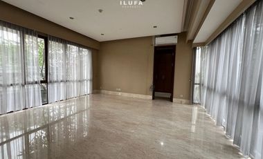 disewakan townhouse 3br lokasi strategis ampera kemang