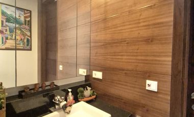 Disewakan Rumah Mewah di Mainroad Cluster Elite Singgasana, Bandung