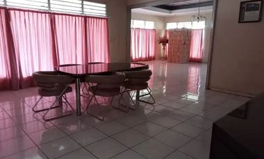 Rumah diatas kota Menado, daerah Winangun