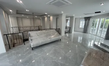 7 Bedroom Villa for sale in Samrong Nuea, Samut Prakan