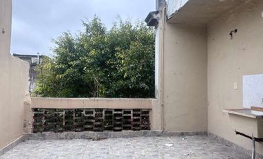 Departamento Tipo Casa en alquiler en Gerli Este