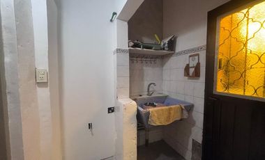 Departamento Tipo Casa en alquiler en Lanus Este