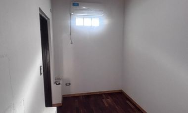 Departamento Tipo Casa en alquiler en Lanus Este