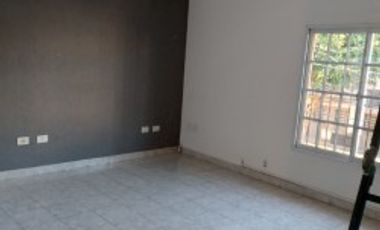 Casa en alquiler en Lanus Oeste