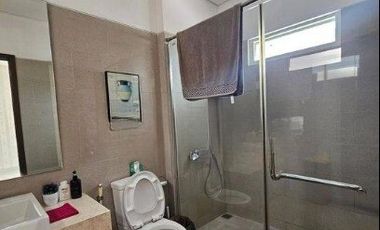 RUMAH DIJUAL DI SERENIA HILLS CLUSTER VENTURE SEMI FURNISHED