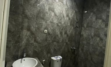 Rumah 2 lantai ready stok dekat MRT Lebak bulus