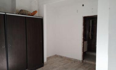 Departamento Tipo Casa en alquiler en Caseros