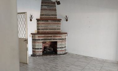 Departamento Tipo Casa en alquiler en Caseros