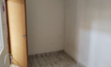 Departamento Tipo Casa en alquiler en Caseros