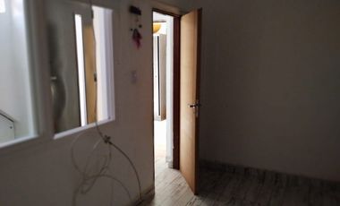 Departamento Tipo Casa en alquiler en Caseros