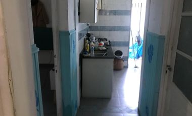 VENTA CASA  3 AMB EN BERNAL CON COCHERA DOBLE