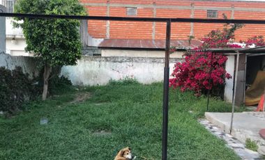 VENTA CASA  3 AMB EN BERNAL CON COCHERA DOBLE