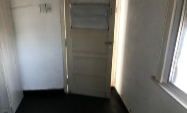 VENTA CASA  3 AMB EN BERNAL CON COCHERA DOBLE