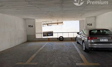 Estacionamiento en Venta en Merced  Miraflores