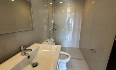 For Sale Chelsea Parkplace |Corner Unit 2-Bedroom w/ Balcony| Below Market Value