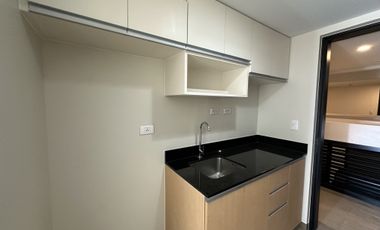 For Sale Chelsea Parkplace |Corner Unit 2-Bedroom w/ Balcony| Below Market Value