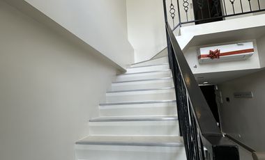 Penthouse Condominium For Sale In Chelsea Parkplace near Clark Pampanga