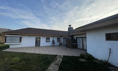 Casa en Venta en El Roto Chileno