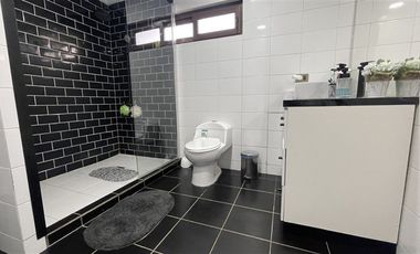 Casa en Venta en El Roto Chileno